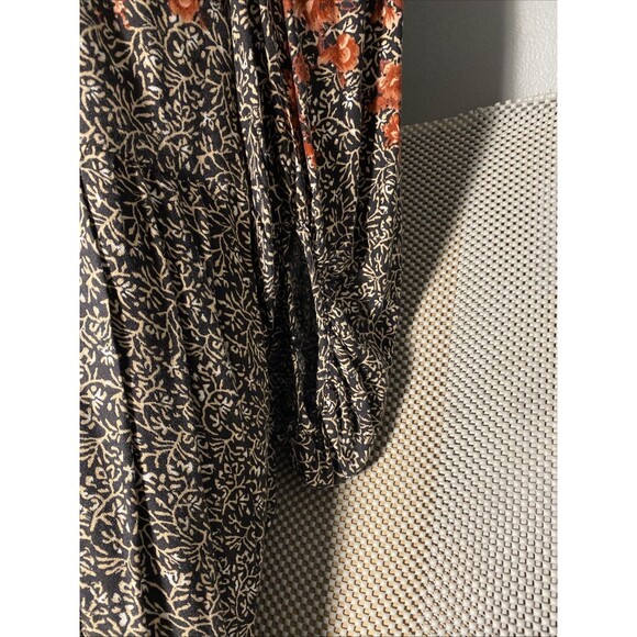 Maurice’s Boho Dress‎ Size Small Floral 3/4 Sleeves V Neck Cinched Back - Picture 2 of 4